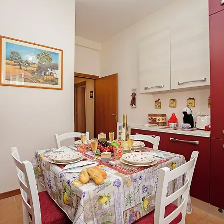 Apartament Belvilla By Oyo Del Sole *